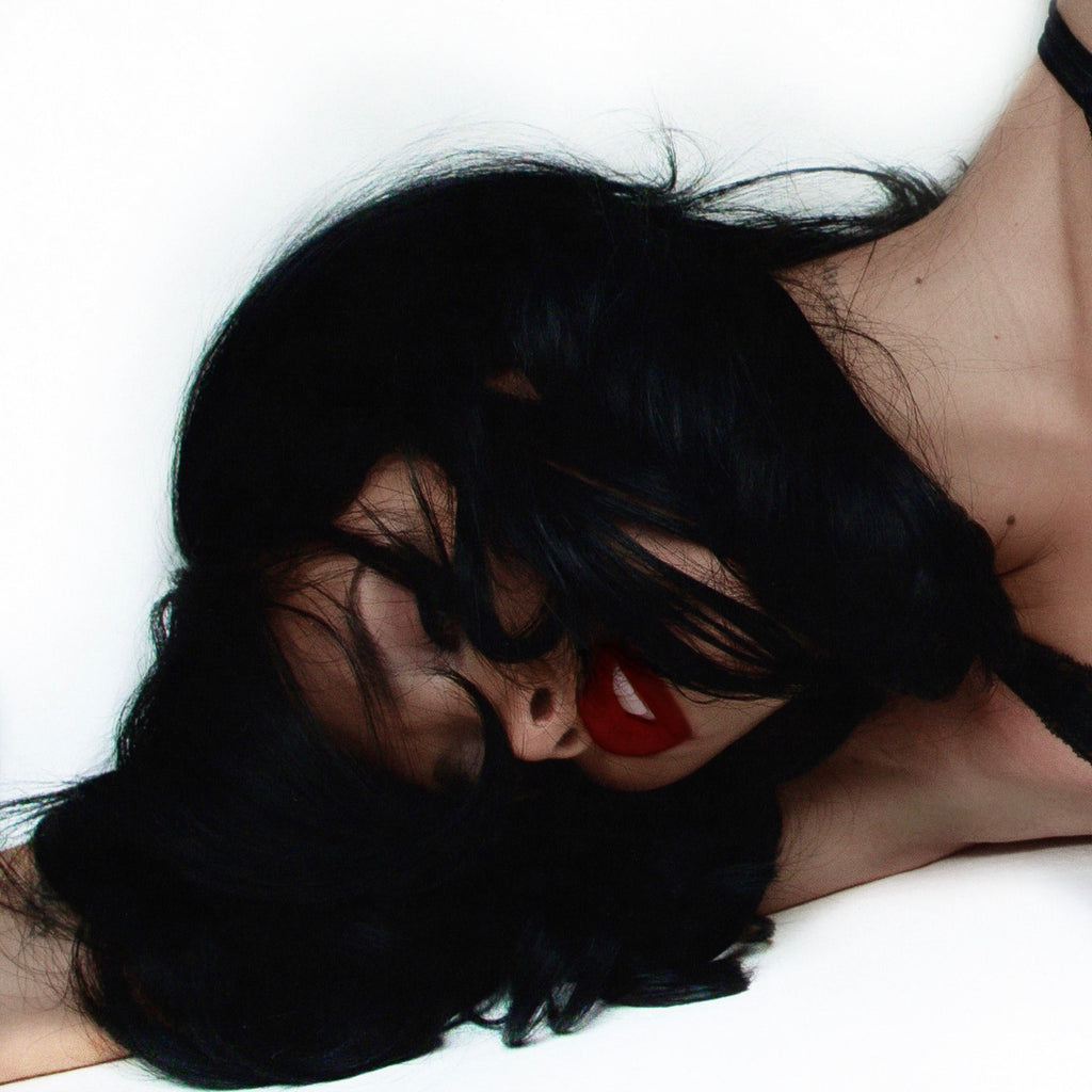 Nessa Barrett - Tough Love [Bleediing Heart Vinyl] ((Vinyl))